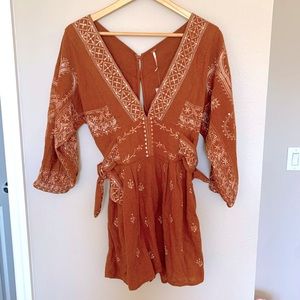 Puff sleeve romper